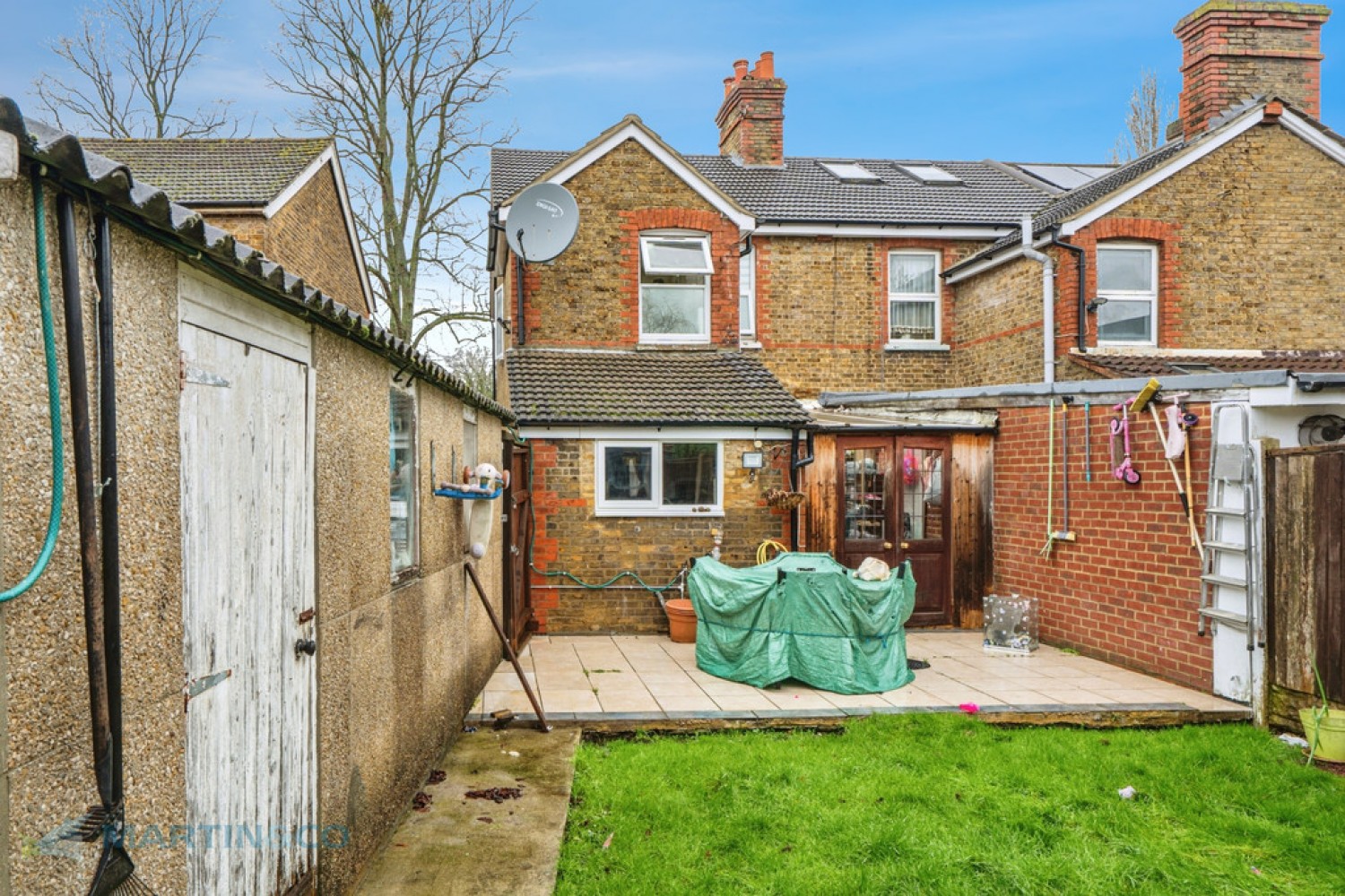 3 bedroom House in Boundary Road, Woking, surrey