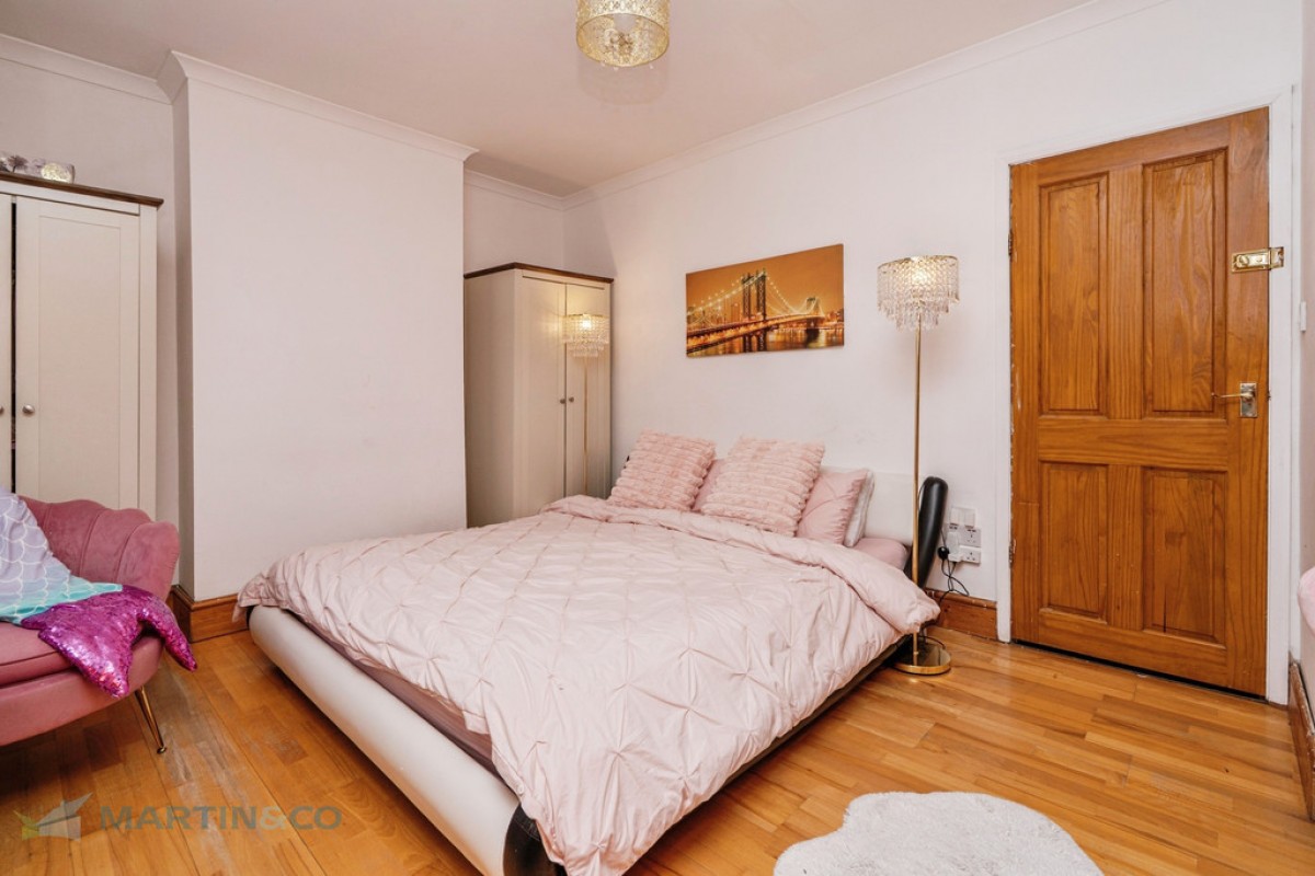 Boundary Road, Woking, surrey