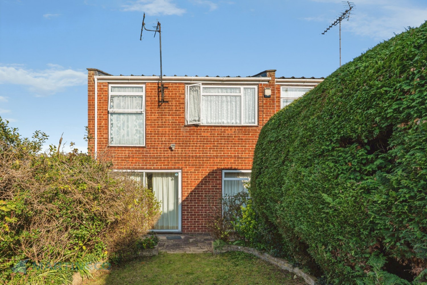 3 bedroom House for Sale Woking, Surrey