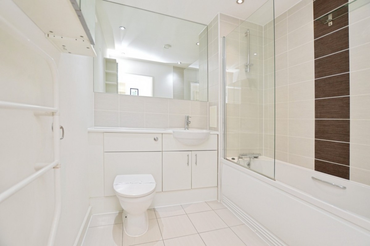 Bradfield Close, Woking, Surrey