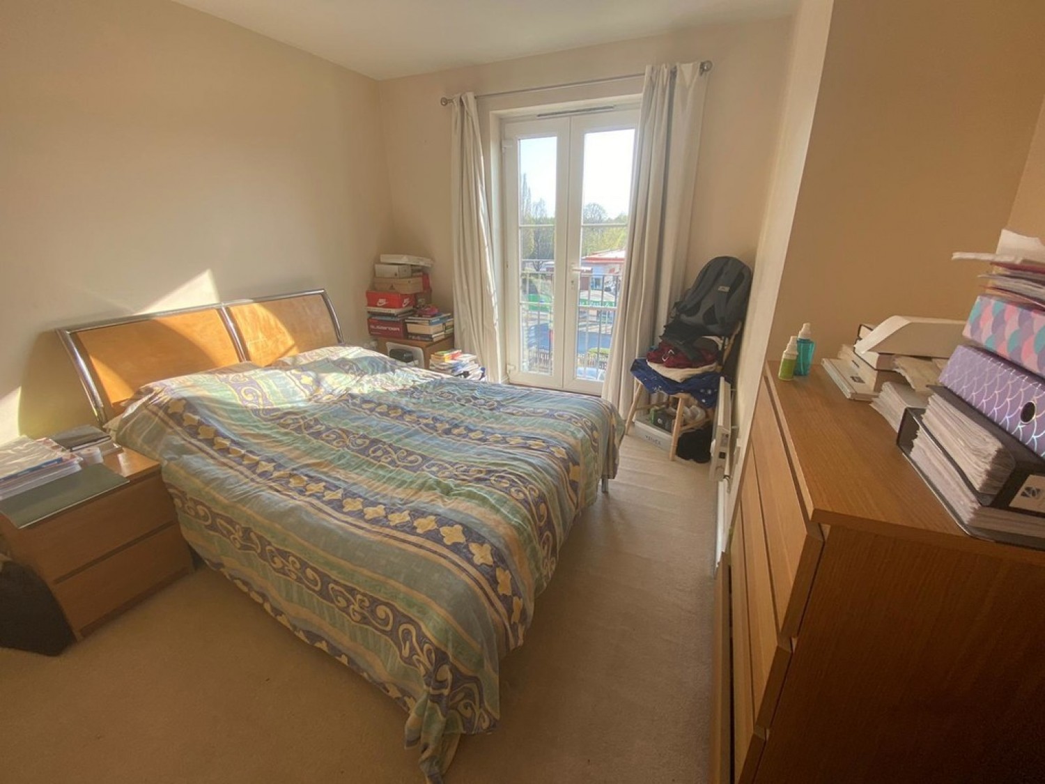 2 bedroom Flat for Sale Tudor Way, Knaphil, Surrey