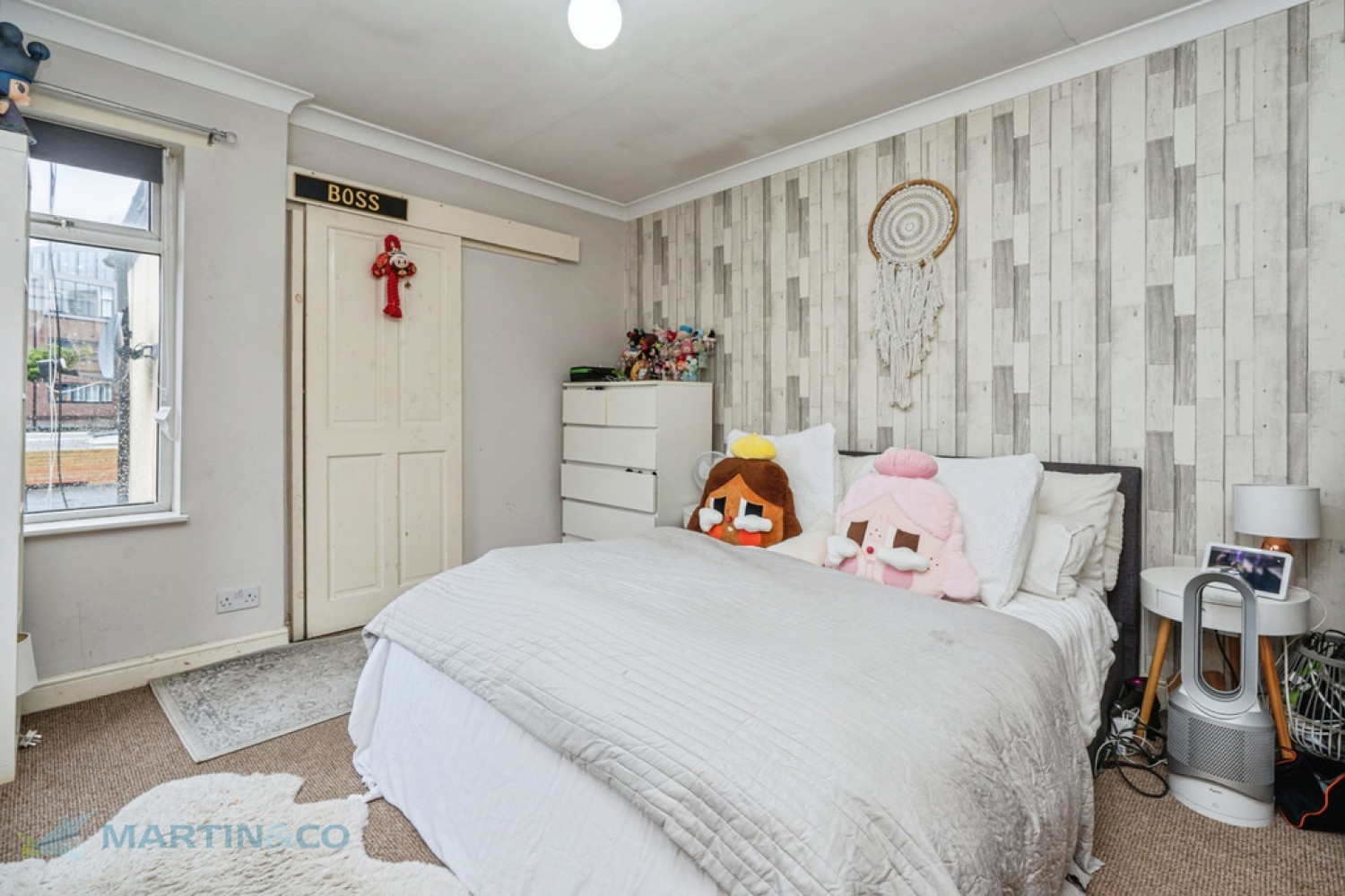 3 bedroom House in Portugal Road, Woking, Surrey