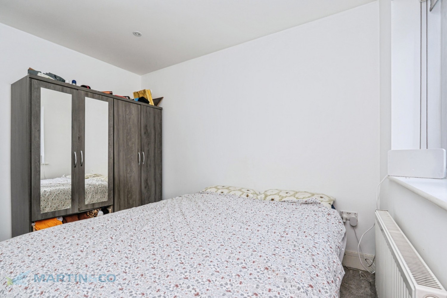 1 bedroom Flat for Sale Woking, Surrey