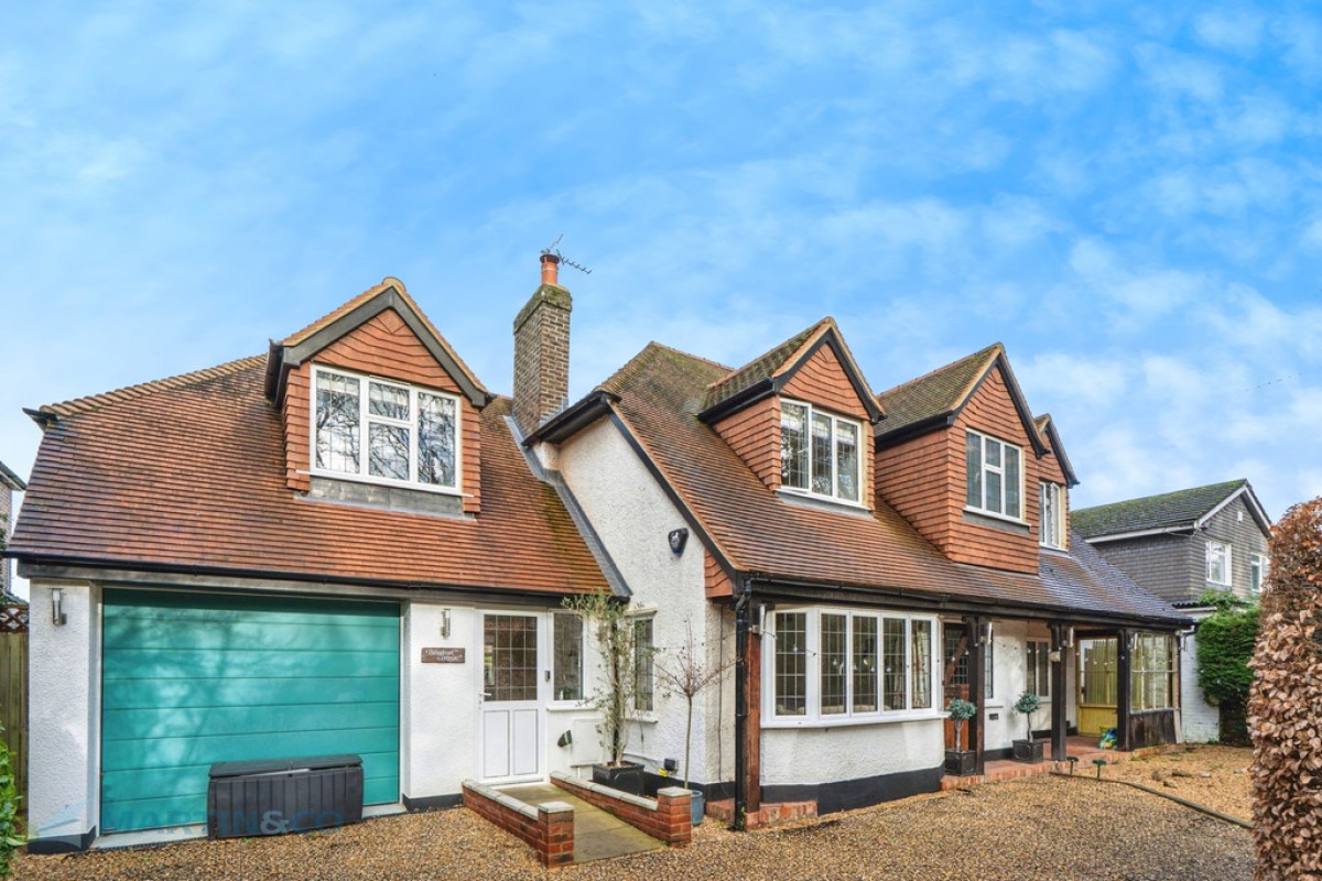 Bonsey Lane, Woking, Surrey