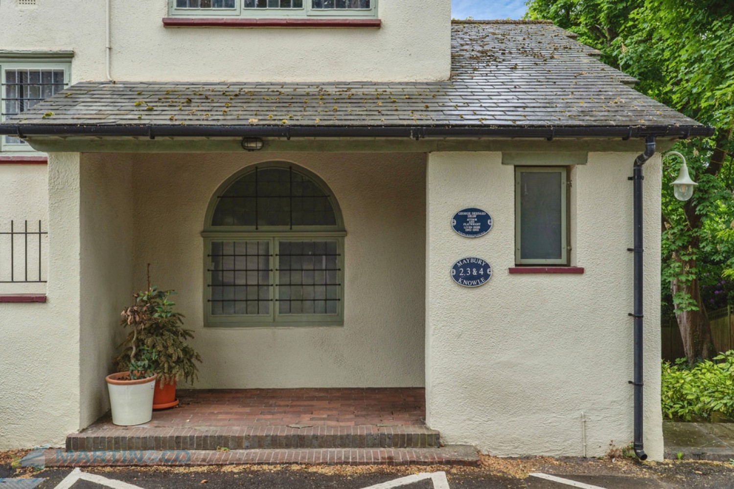 3 bedroom Flat for Sale The Ridge, Woking, Surrey