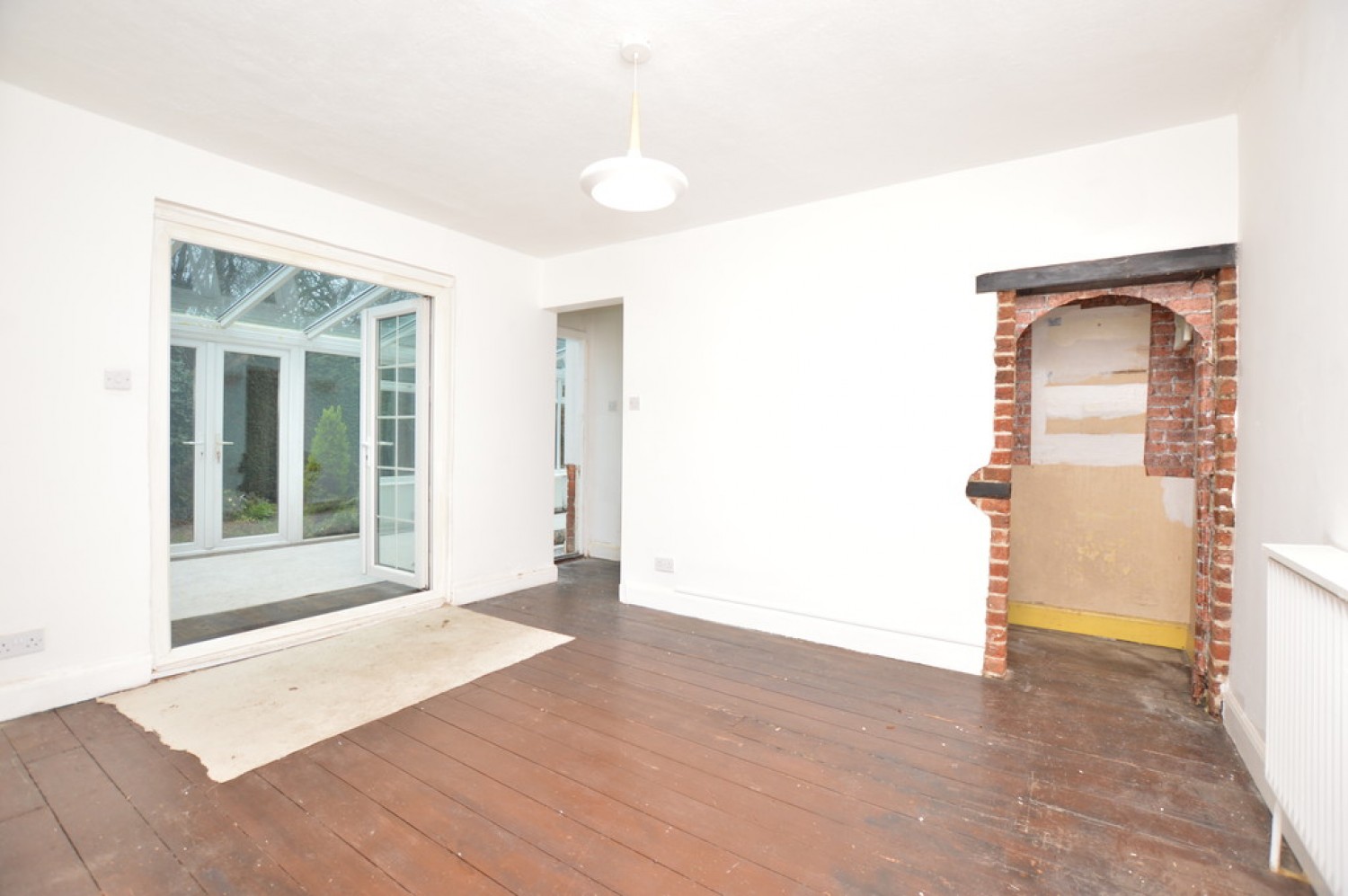 3 bedroom House for Sale Send, Woking