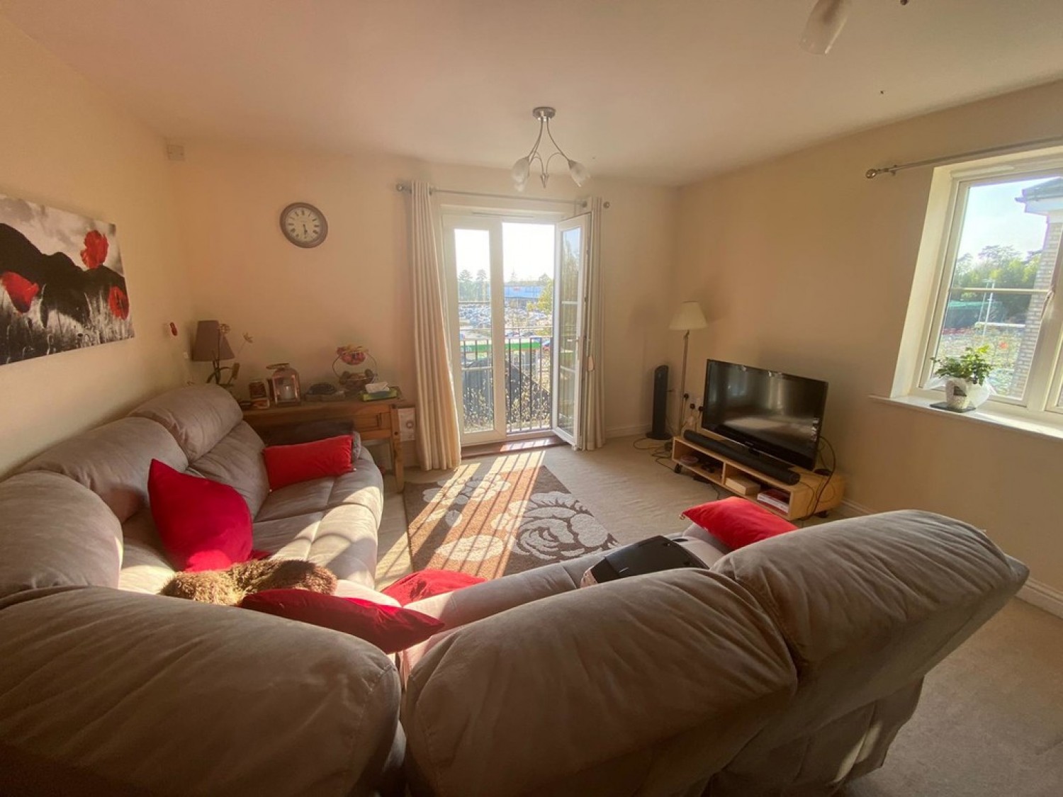 2 bedroom Flat in Katherine Court, Tudor Way