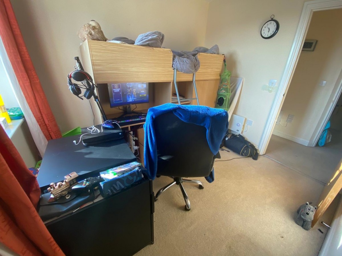 Katherine Court, Tudor Way