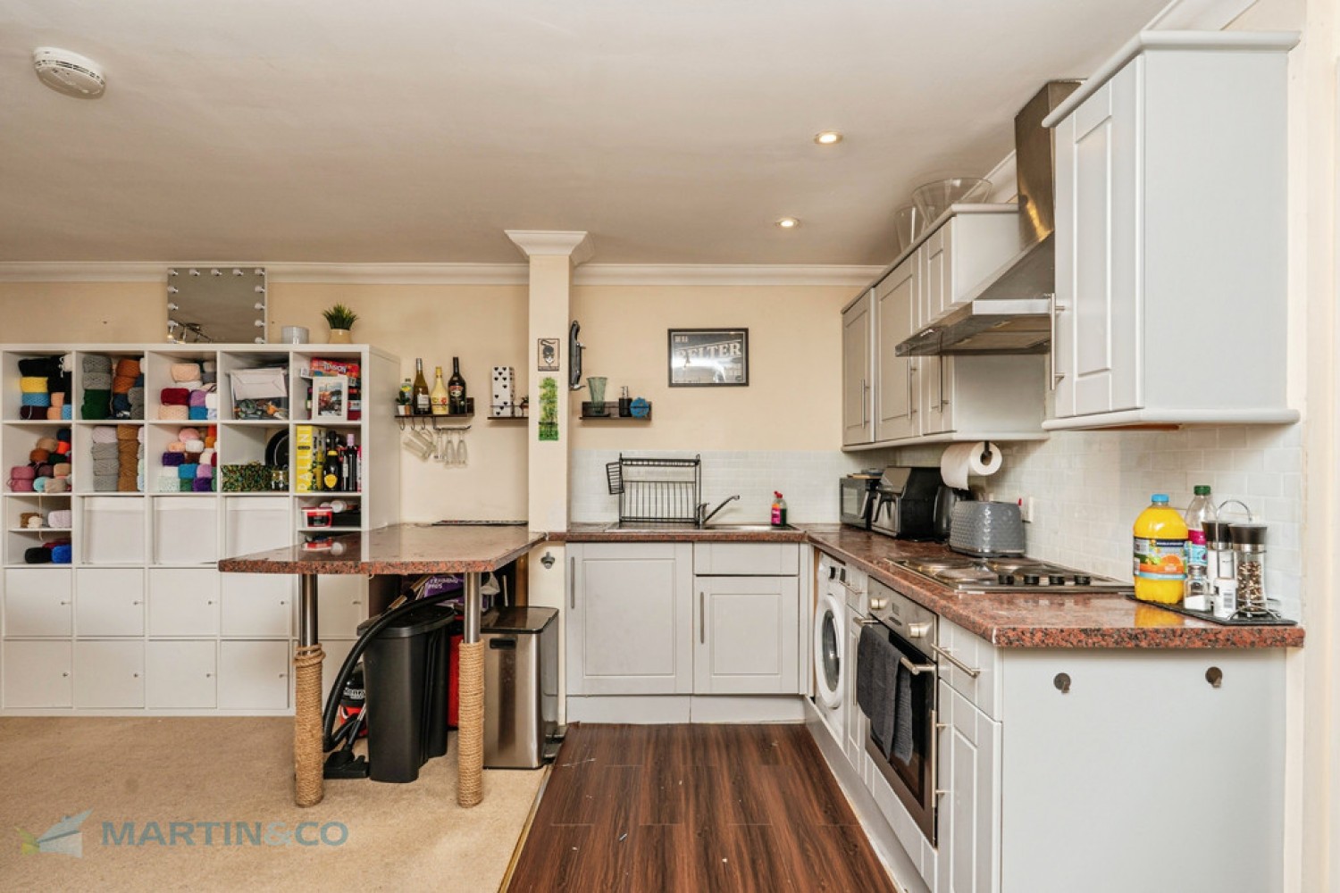 1 bedroom Flat for Sale Walton Road, Woking, Surrey