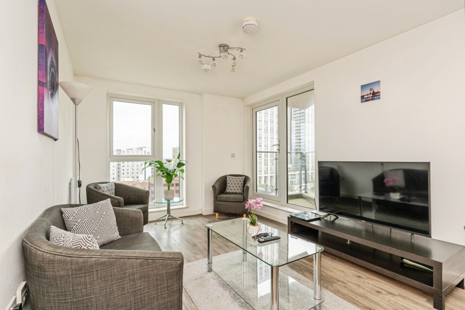 2 bedroom Flat for Sale Guildford Road, Woking, Surrey