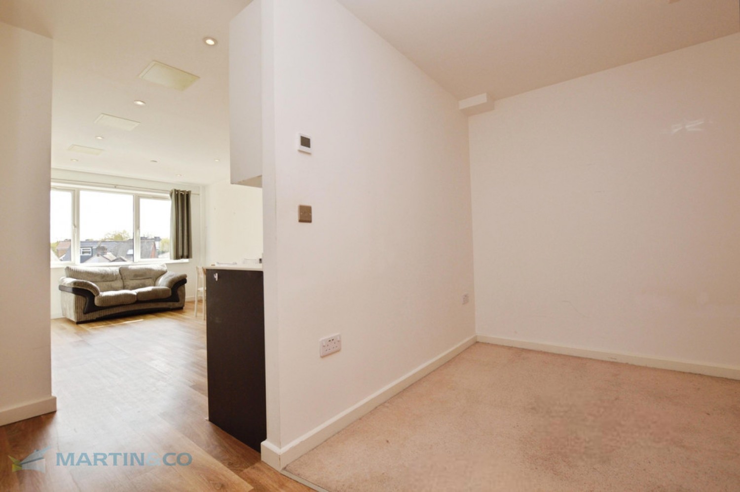 0 bedroom Flat for Letting Woking, Surrey