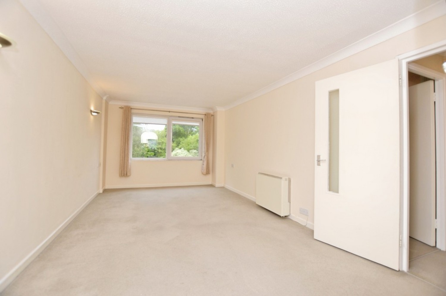 1 bedroom Flat for Sale Mount Hermon Road, Woking