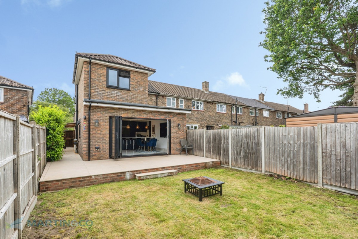 Albert Drive, Woking, Surrey