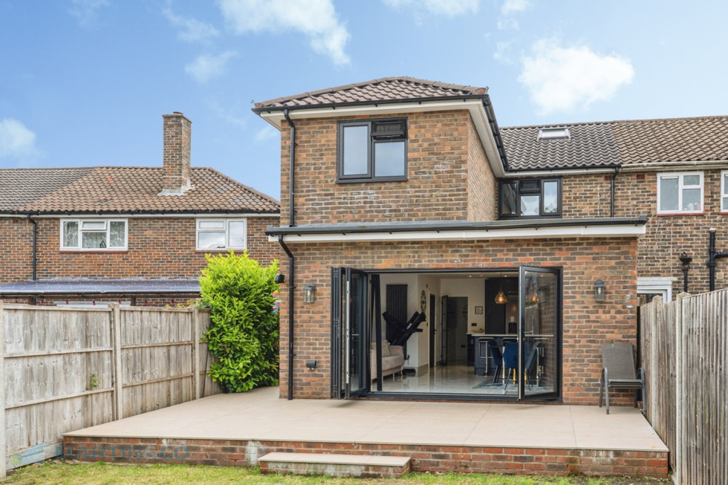 4 bedroom House for Sale Albert Drive, Woking, Surrey