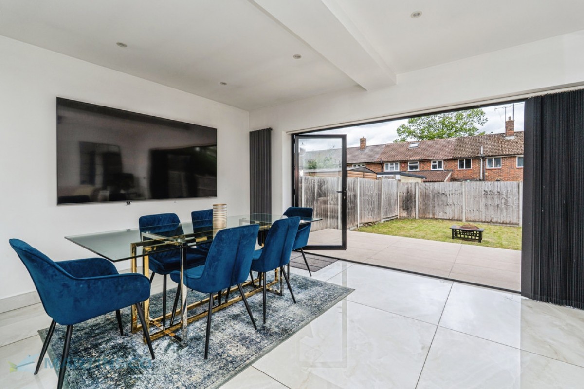 Albert Drive, Woking, Surrey