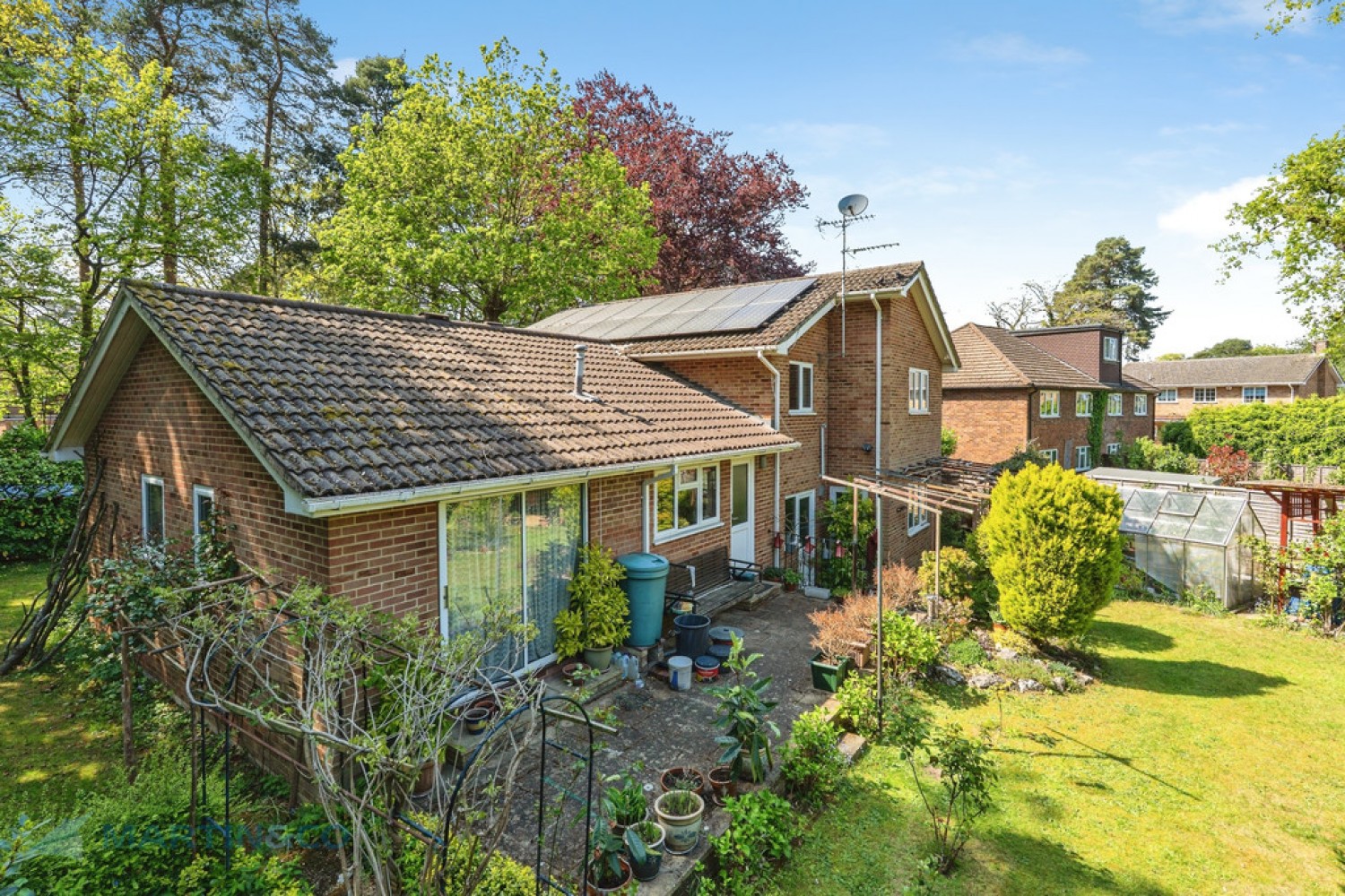 5 bedroom House for Sale Onslow Crescent, Woking, Surrey
