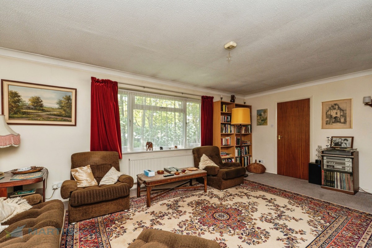 Onslow Crescent, Woking, Surrey