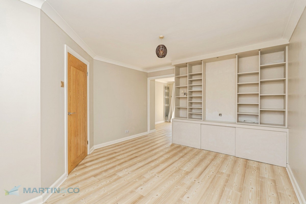Candlerush Close, Woking, Surrey