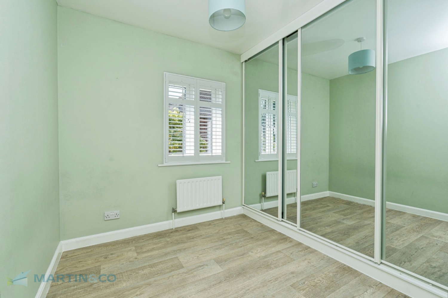 3 bedroom House for Sale Candlerush Close, Woking, Surrey