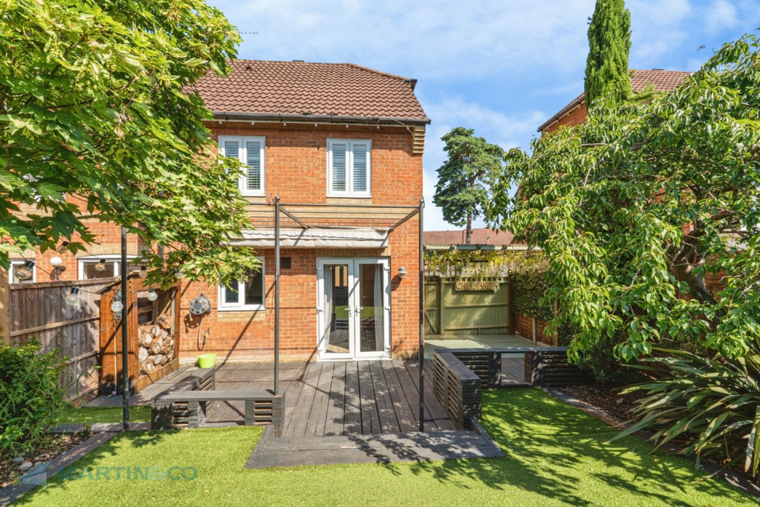 3 bedroom House for Sale Candlerush Close, Woking, Surrey
