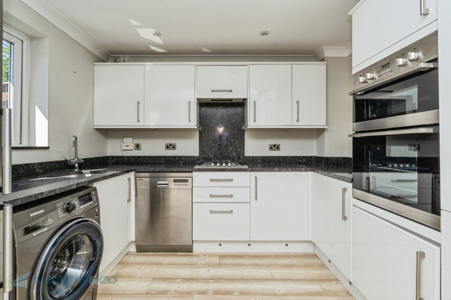 3 bedroom House for Sale Candlerush Close, Woking, Surrey