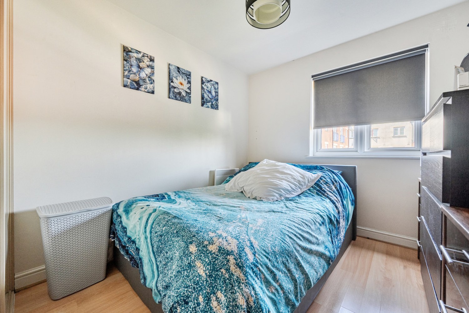 2 bedroom Flat for Sale Metro Apartments, Woking, Surrey