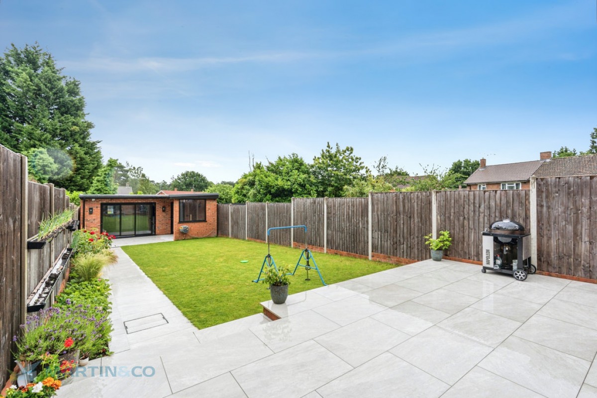 Bassett Road, Woking, Surrey