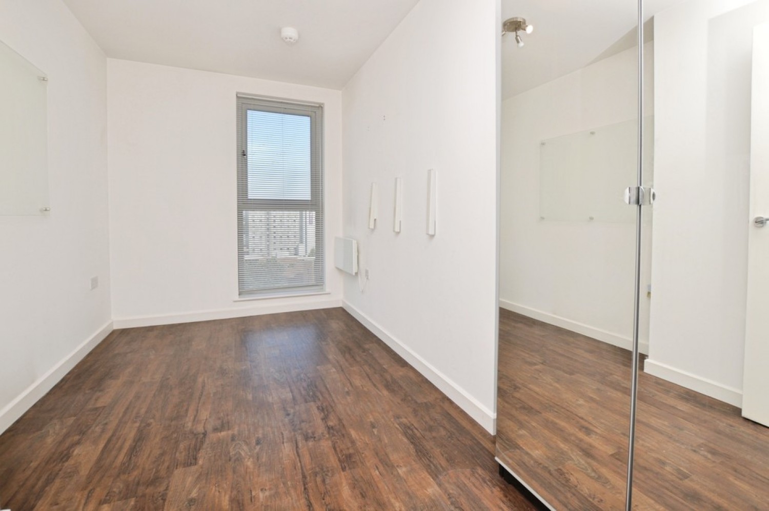 2 bedroom Flat for Letting Guildford Road, Woking, Surrey
