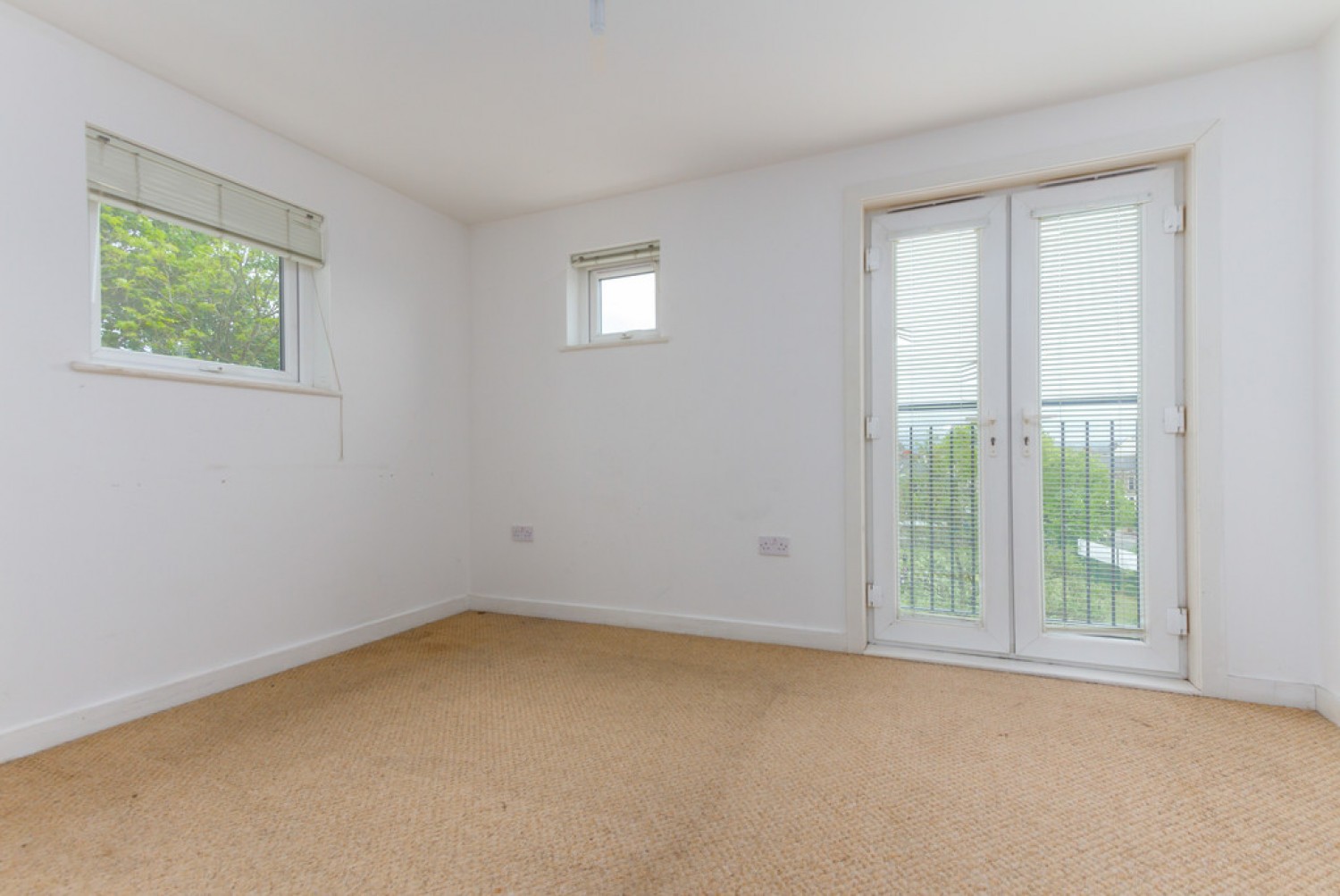 Apartment 208, Queen Square