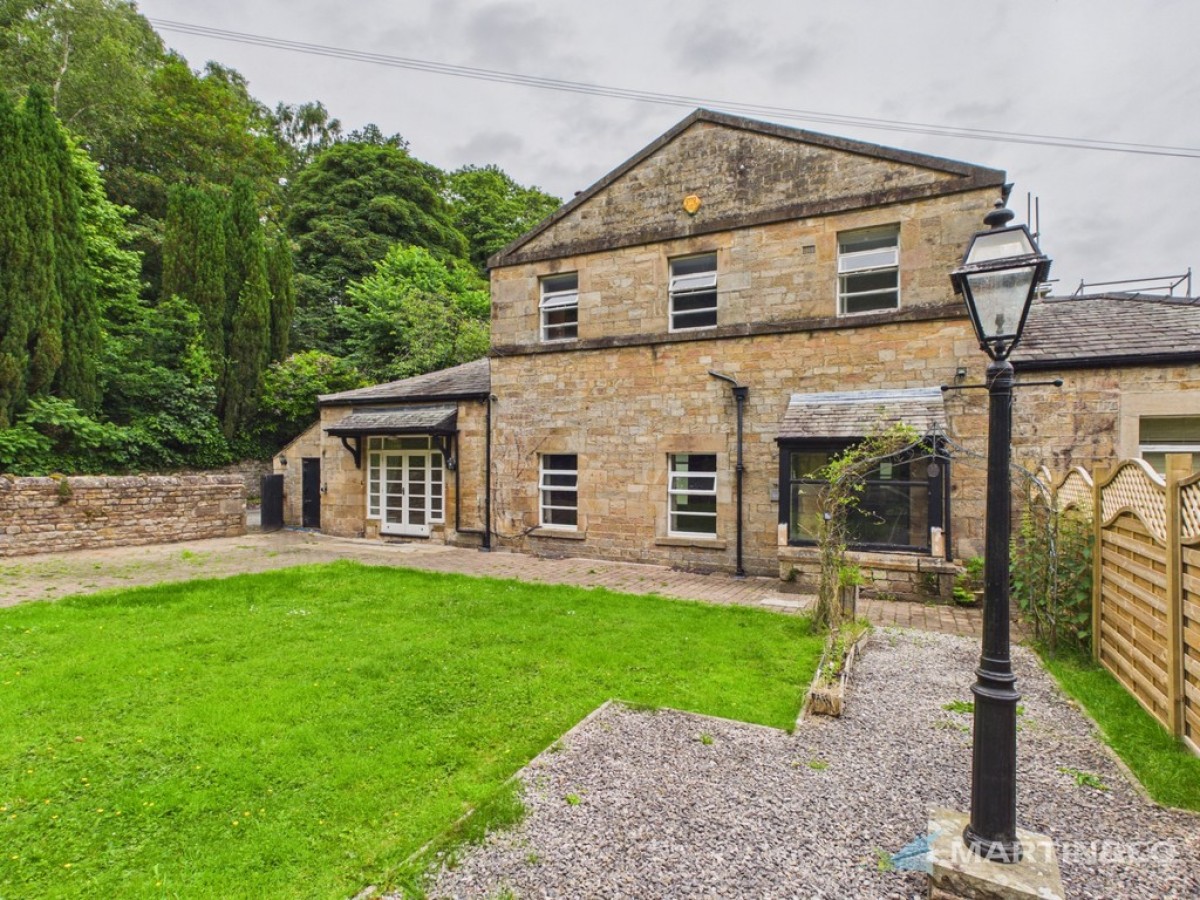 Quernmore Park Hall