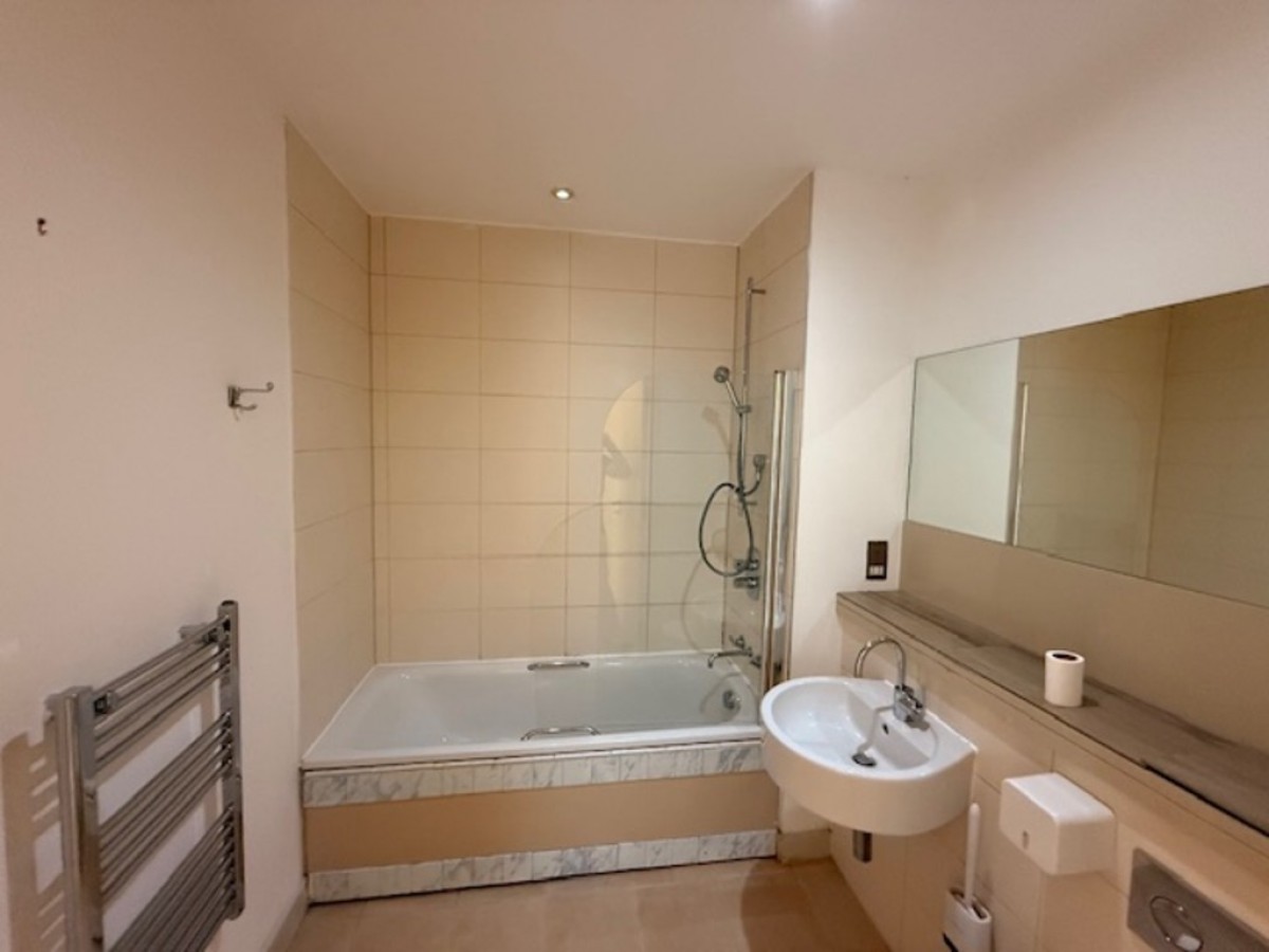 Great Northern Tower, 1 Watson Street