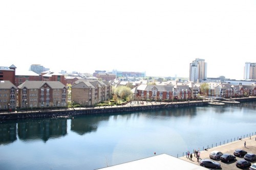 Millenium Tower, Salford Quays, M50