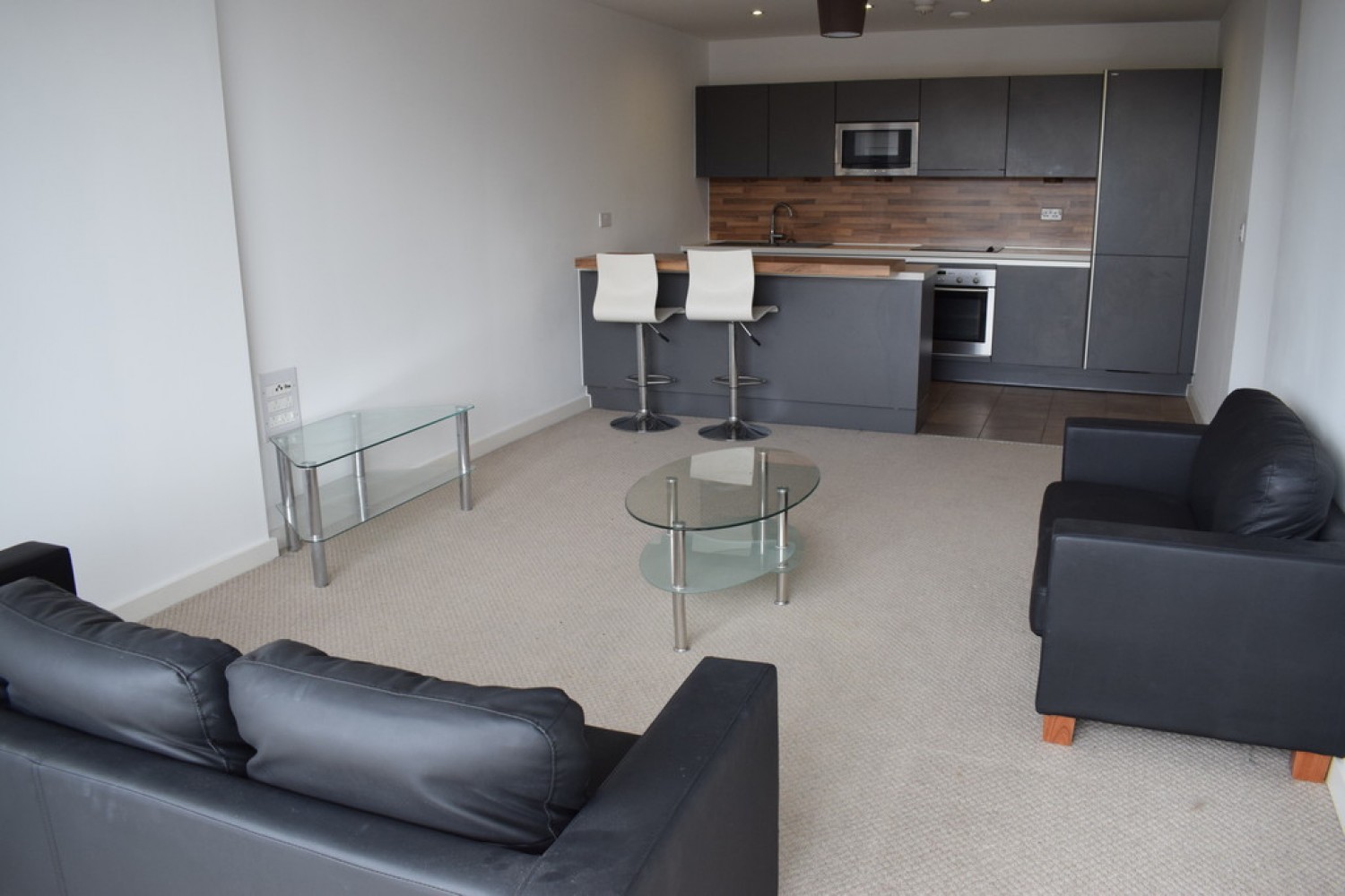 2 bedroom Flat for Letting Potato Wharf, Castlefield, Manchester, M3