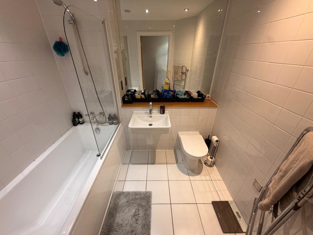 XQ7, Taylorson Street South, Salford Quays, M5
