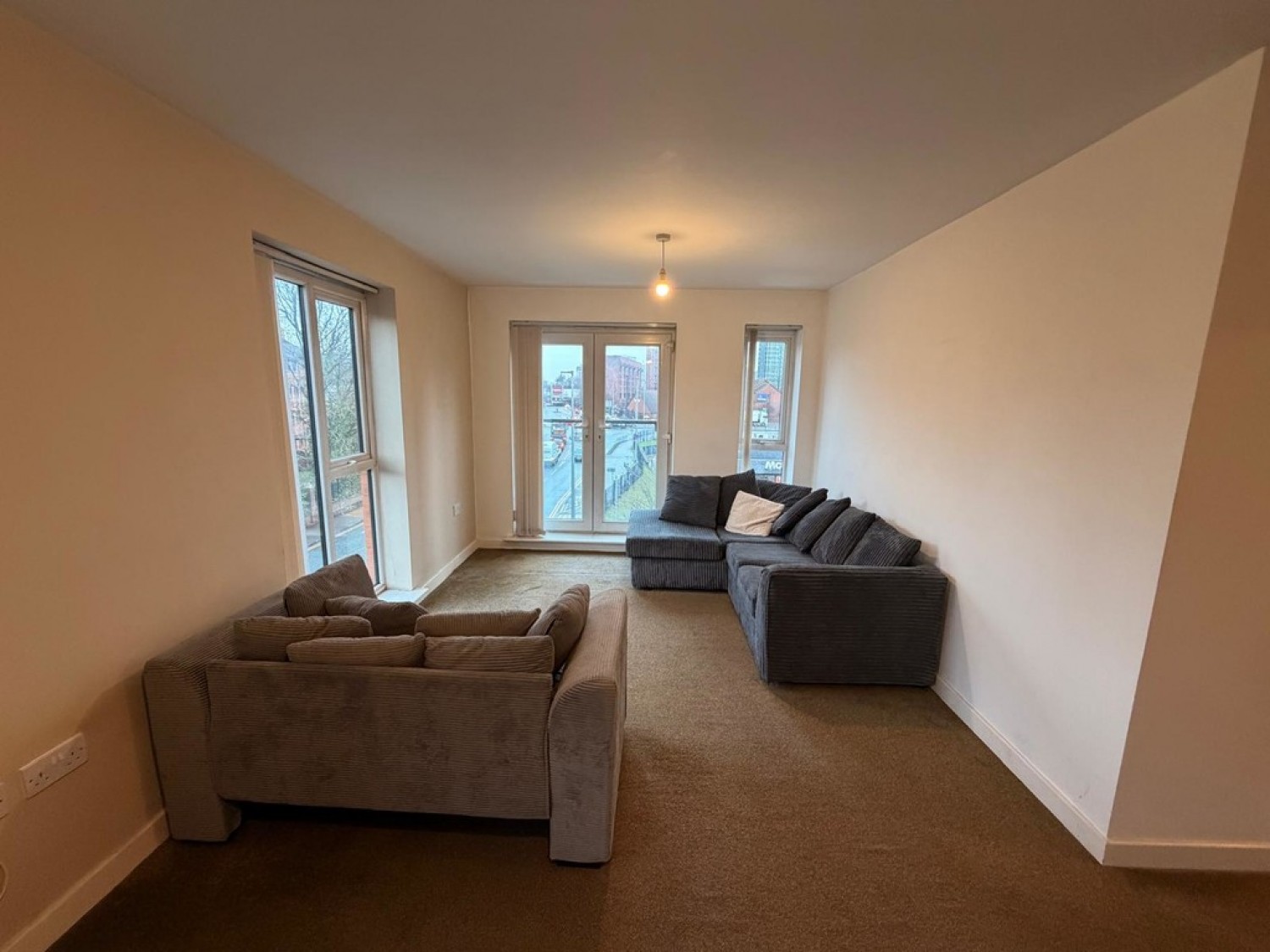 2 bedroom Flat in Irwell Building, Lowry Wharf, Derwent St, M5