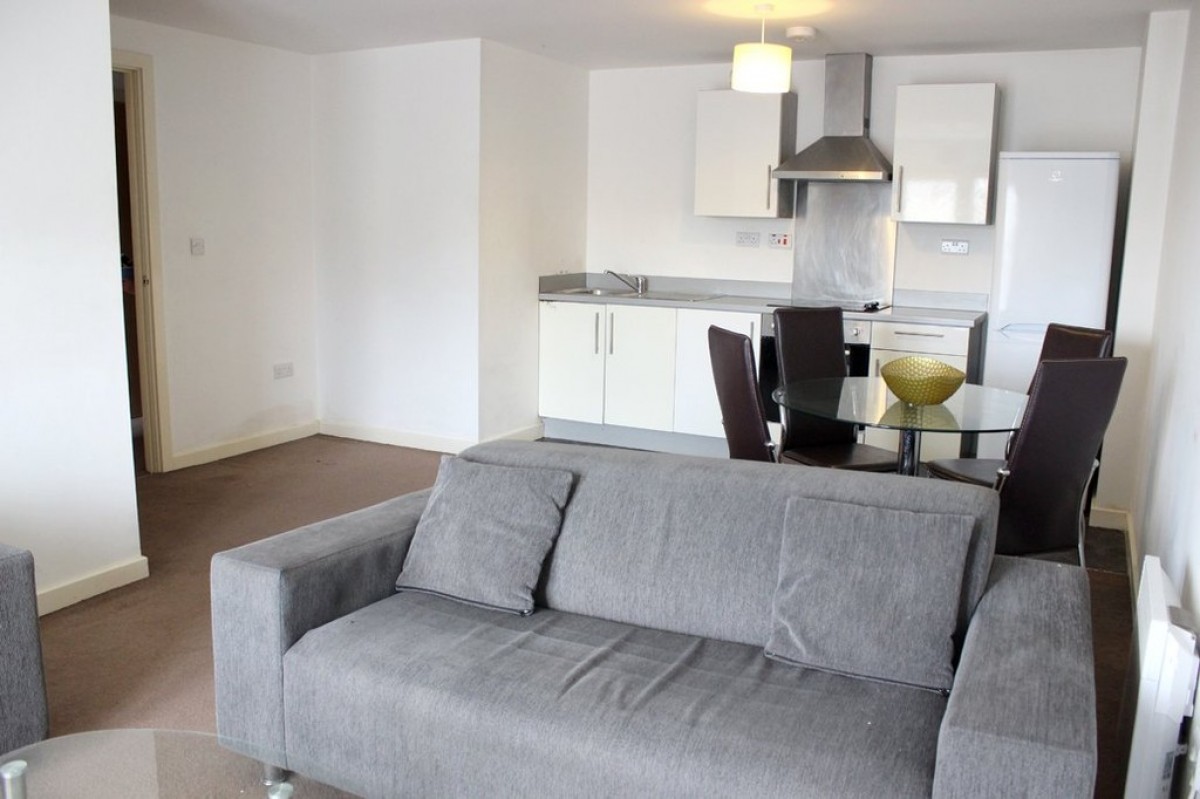 Quantum, Chapeltown Street, Piccadilly, M1