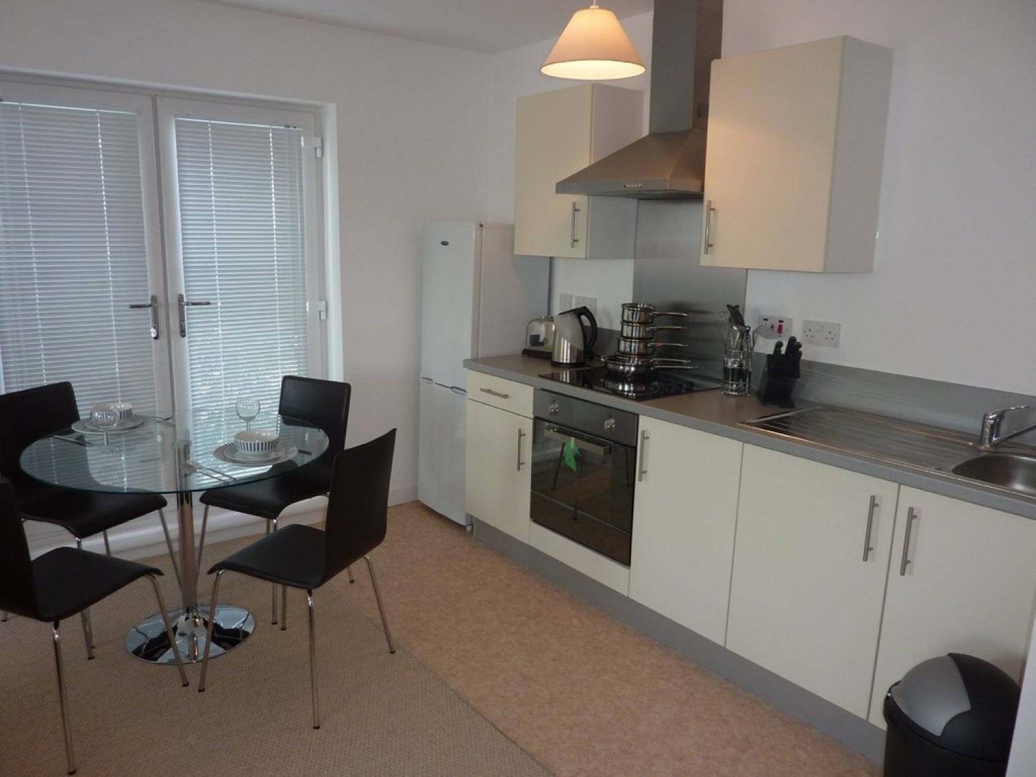 2 bedroom Flat for Letting Delta Point, Blackfriars Road, M3