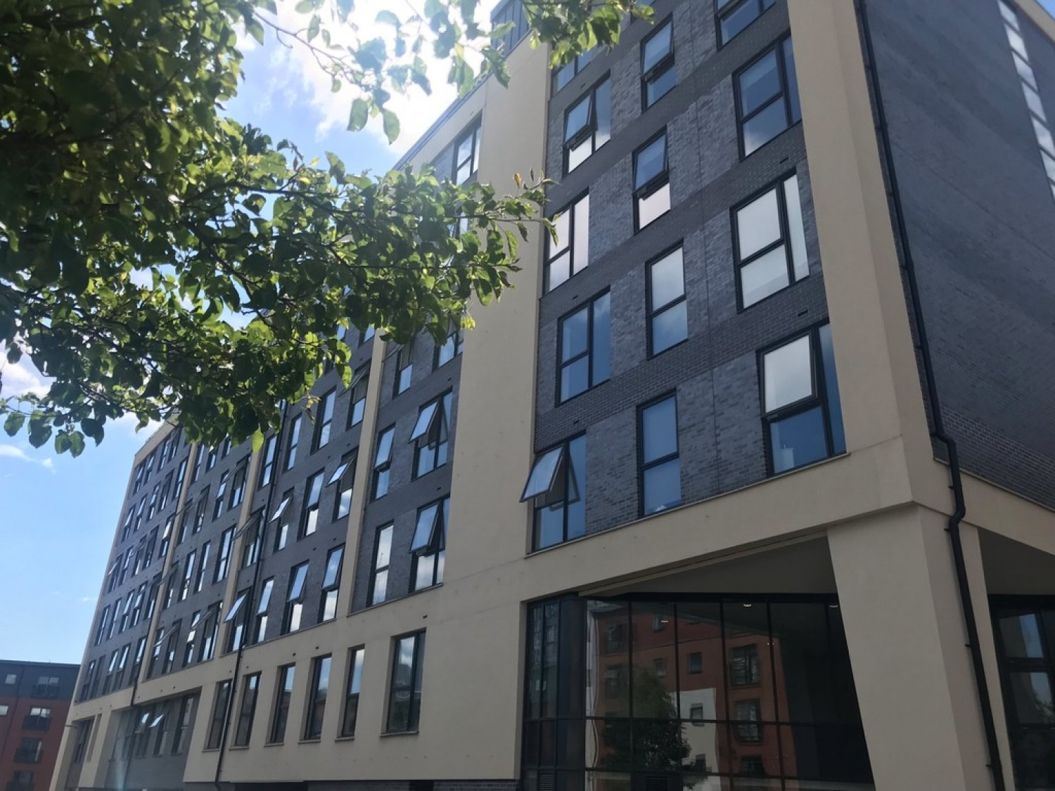 3 bedroom Flat for Letting Bridgewater Point