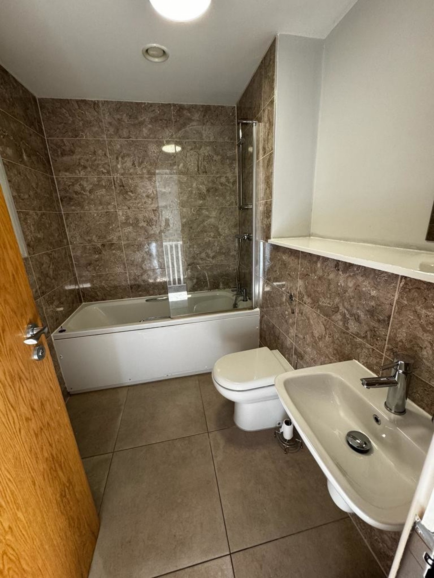 3 bedroom Flat for Letting Bridgewater Point