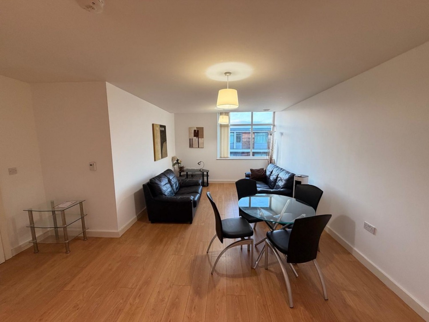 2 bedroom Flat for Sale Madison Court, 52 Broadway