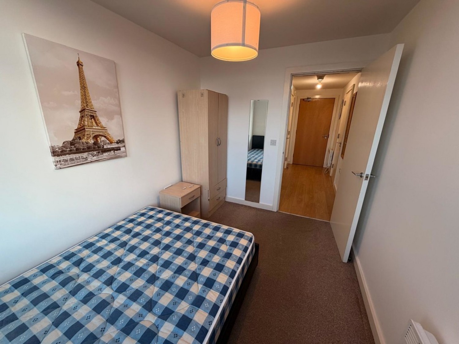 2 bedroom Flat for Sale Madison Court, 52 Broadway
