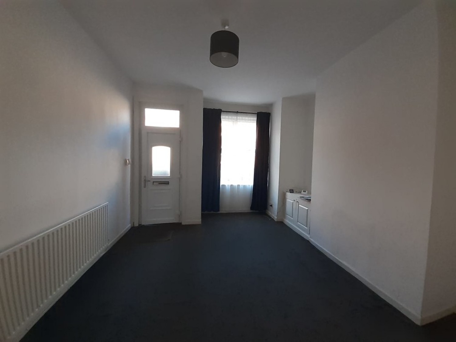 2 bedroom House for Letting Harley Road, Sale