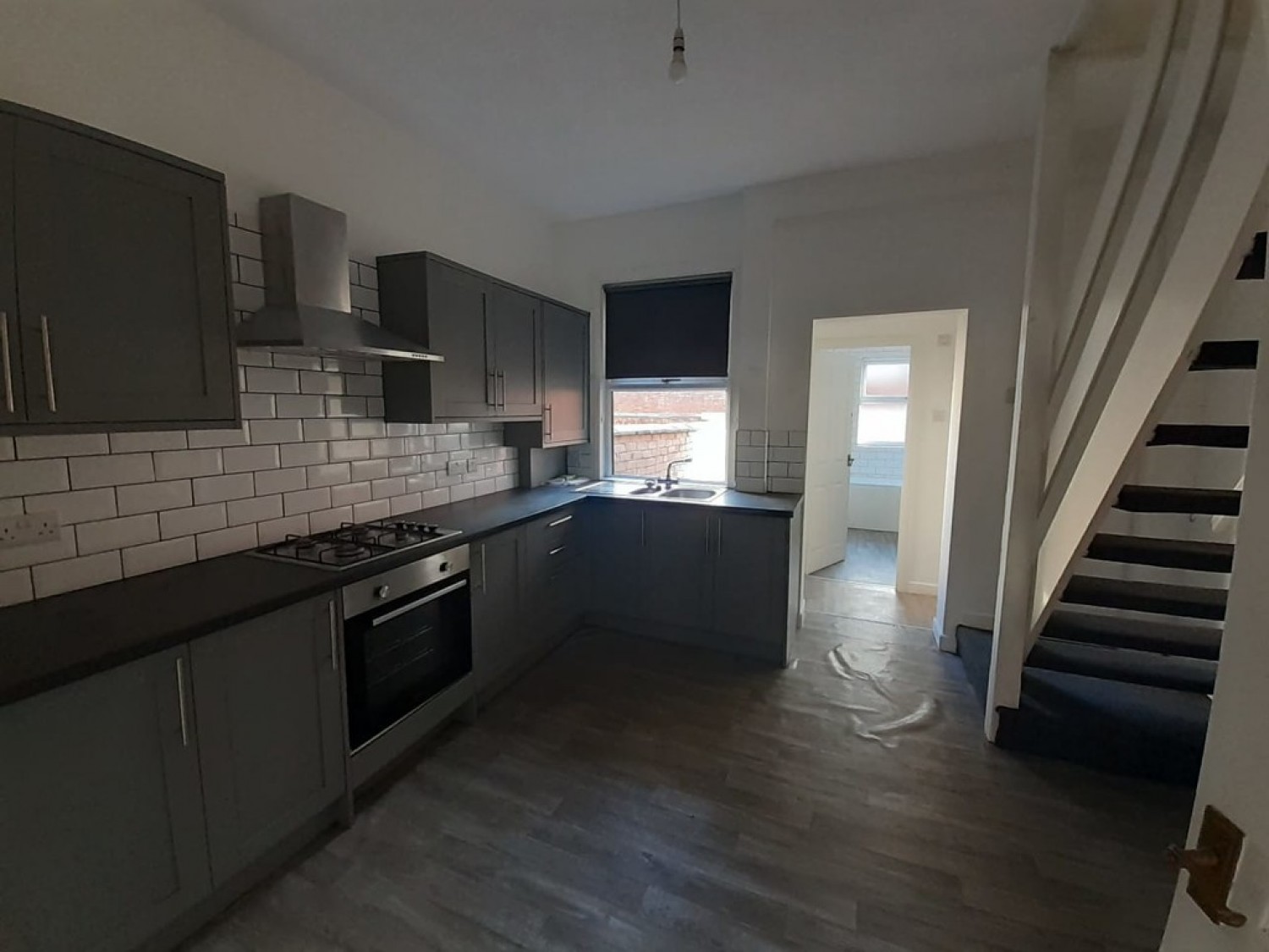 2 bedroom House for Letting Harley Road, Sale