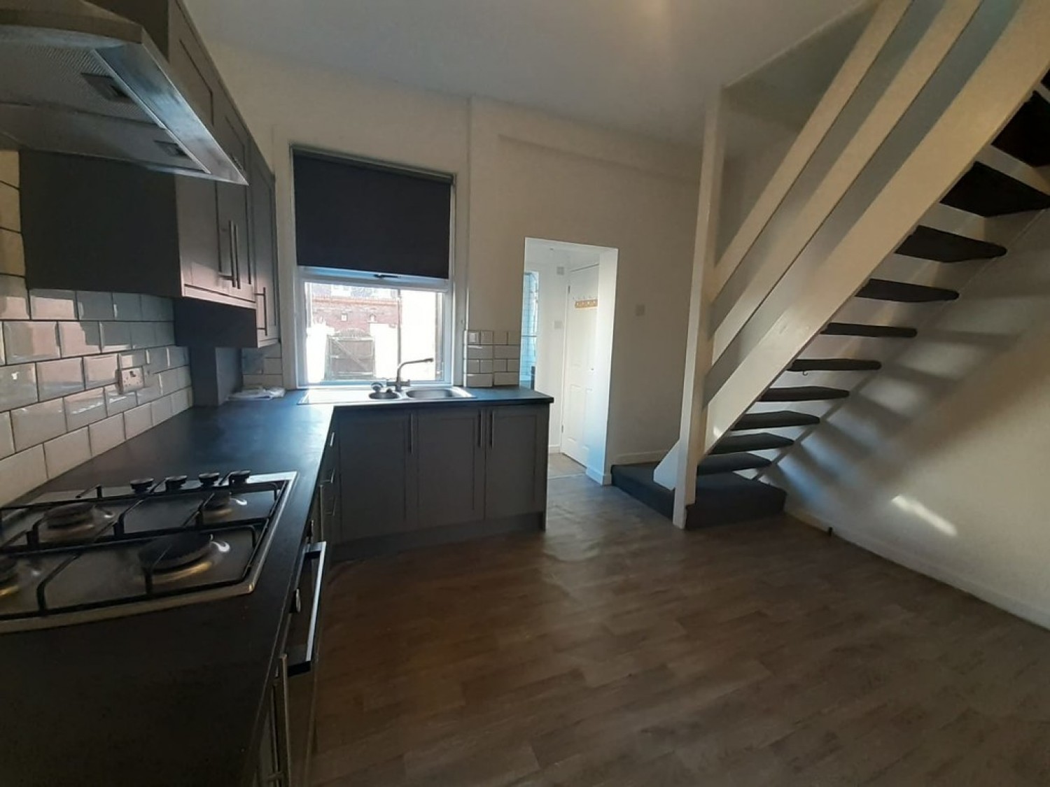 2 bedroom House for Letting Harley Road, Sale