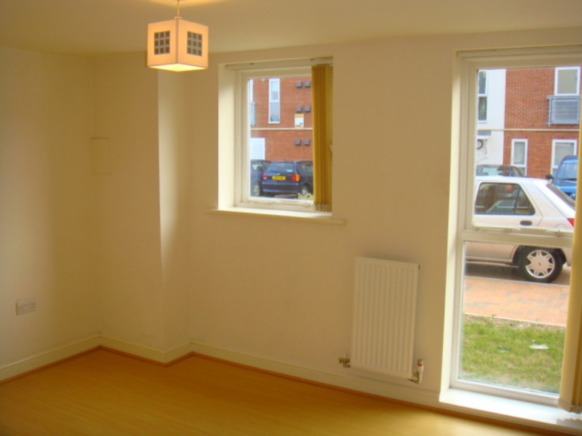 Gaskell Place, The Voyage