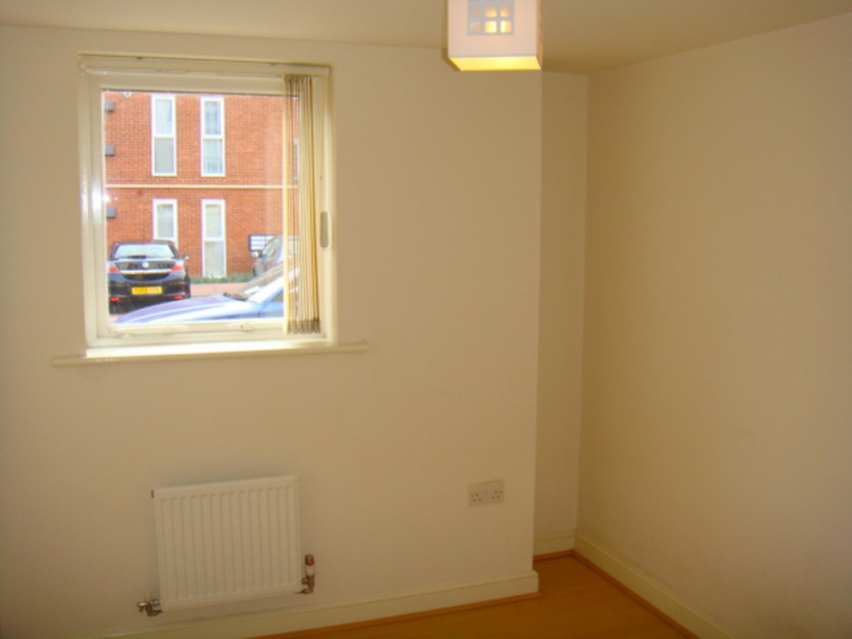 Gaskell Place, The Voyage