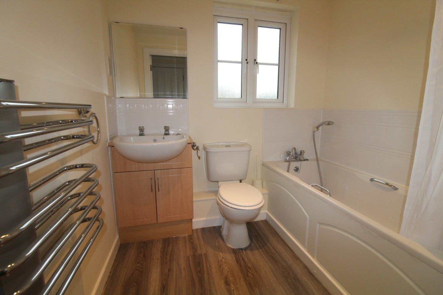2 bedroom Flat for Letting Provan Court, Foxhall Road, Ipswich