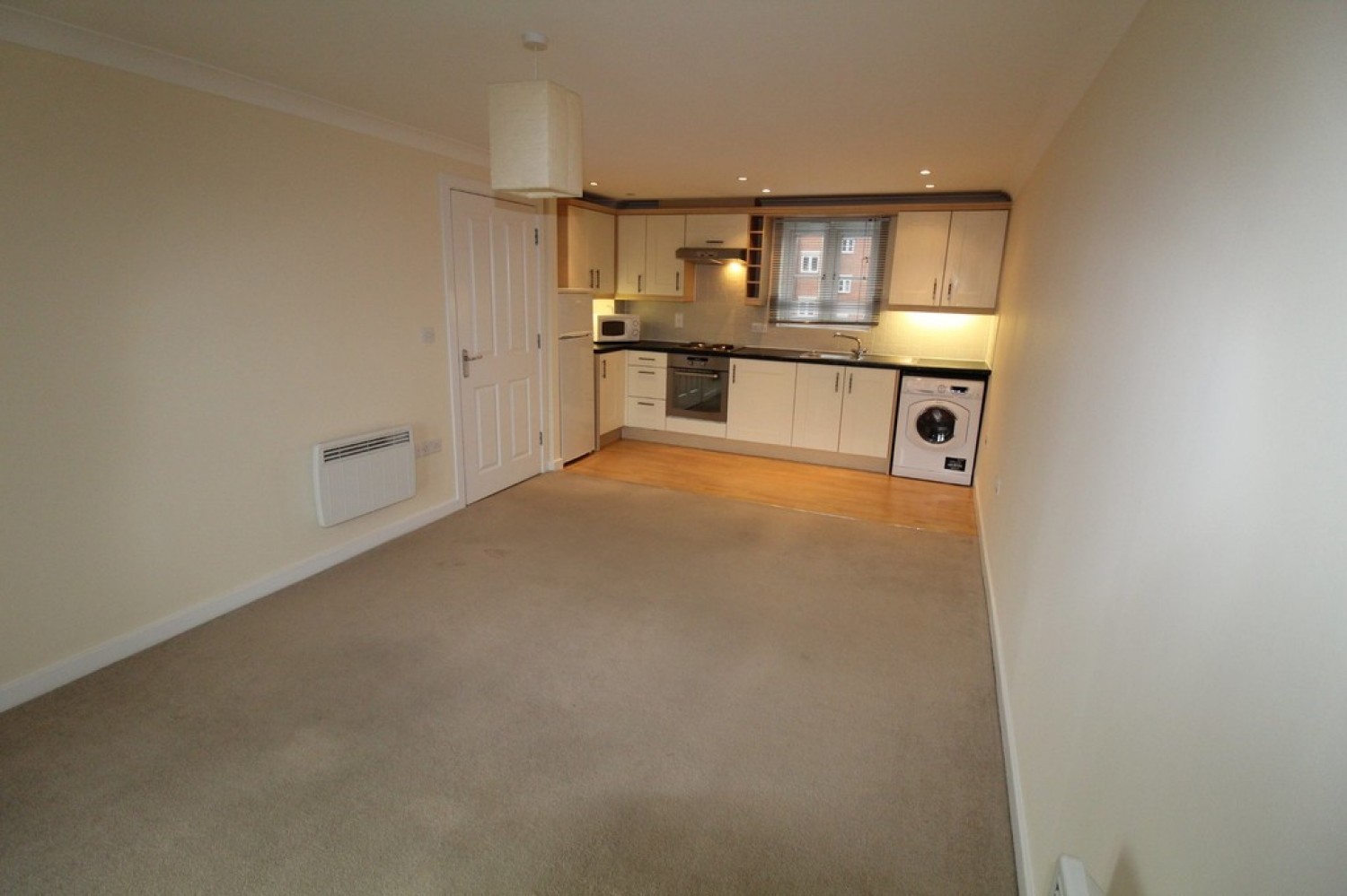 2 bedroom Flat for Letting Provan Court, Foxhall Road, Ipswich