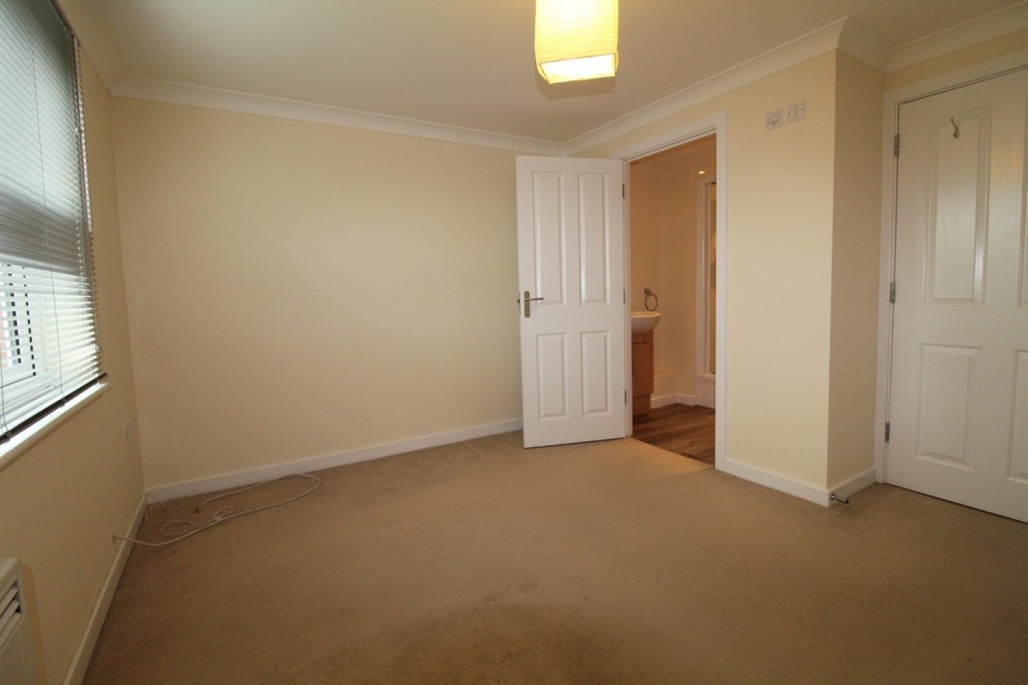 2 bedroom Flat for Letting Provan Court, Foxhall Road, Ipswich
