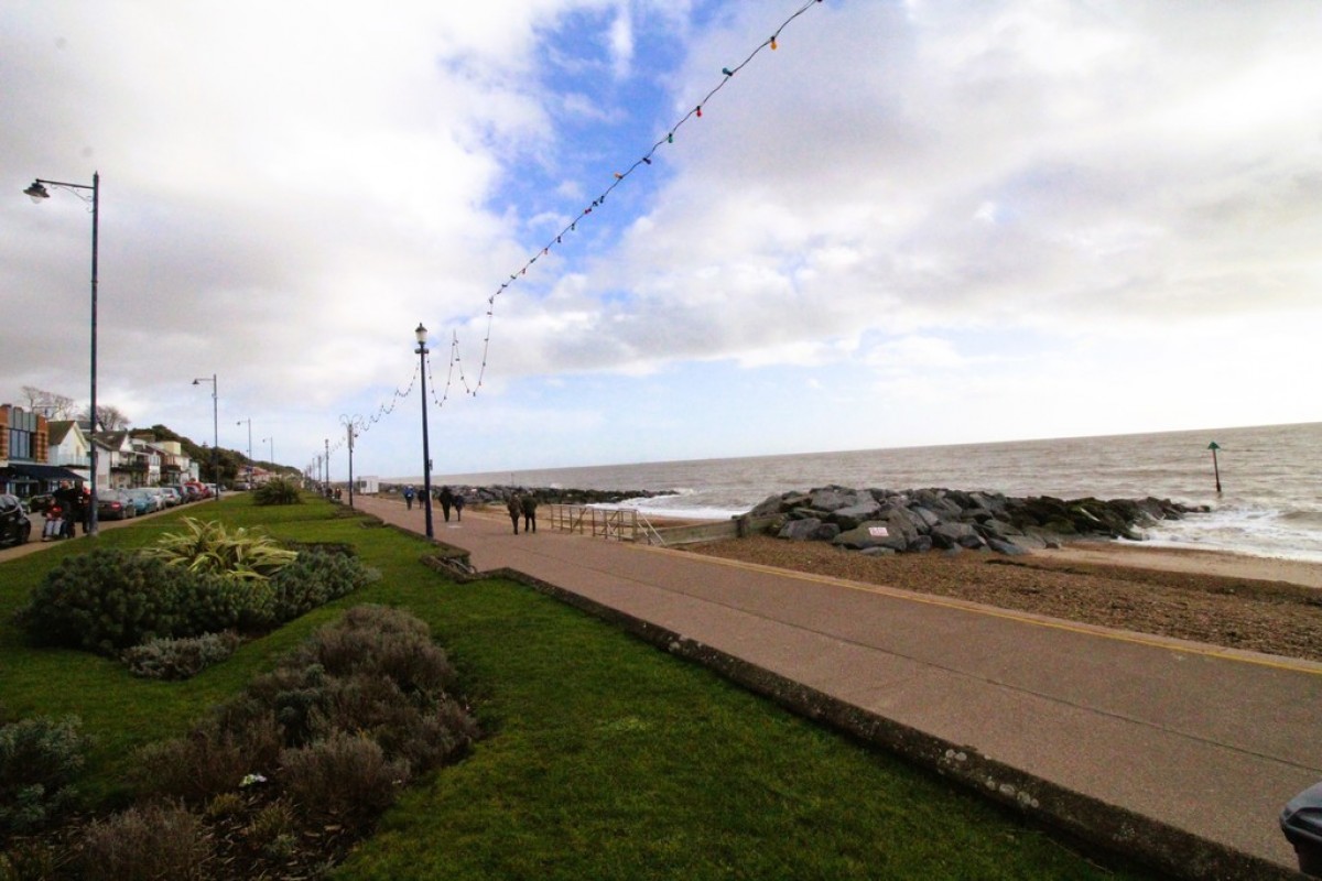 Undercliff Road West, Felixstowe, Suffolk